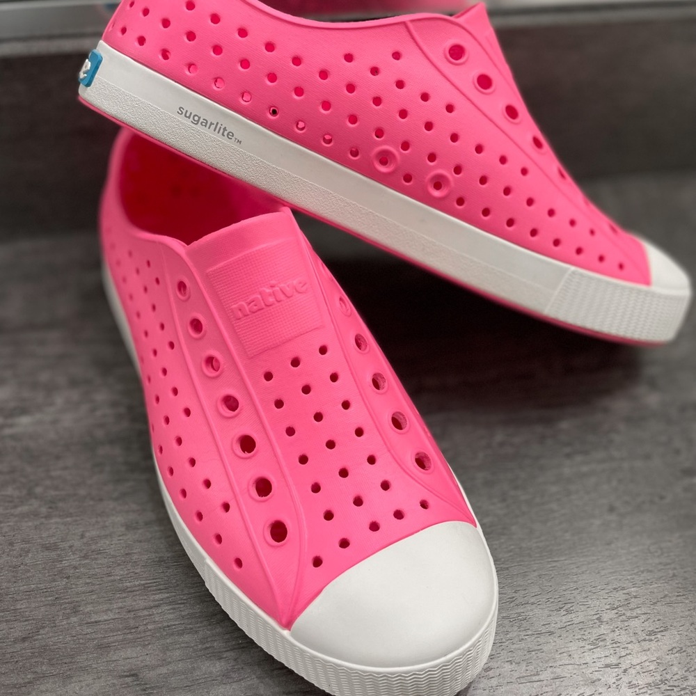 Women’s Pink Sugarlite Native Shoes BRAND NEW!